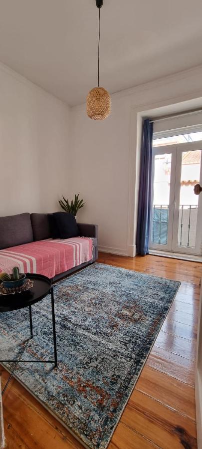 Charming Central Apartment To Rent Lizbona Zewnętrze zdjęcie